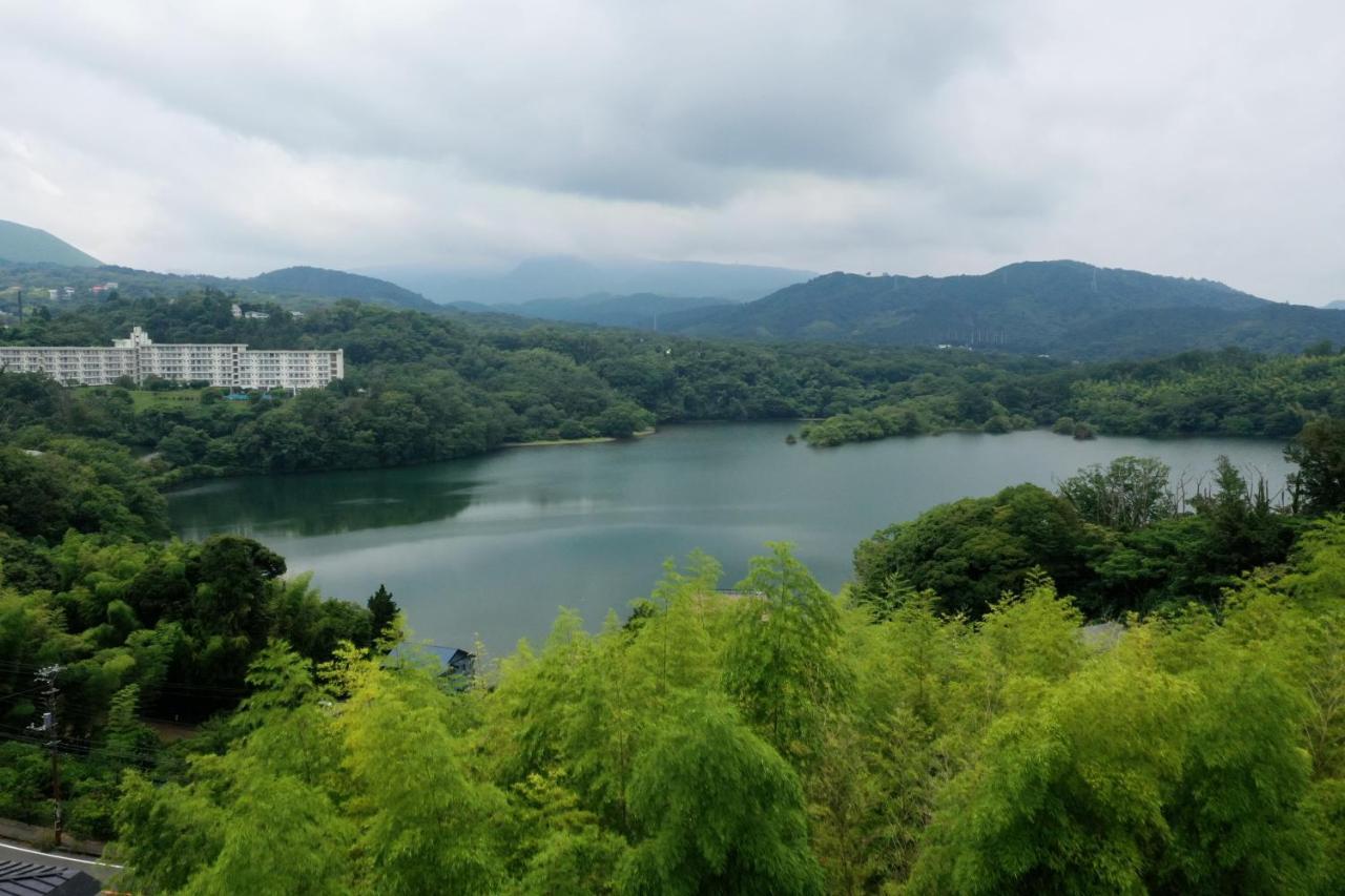 ファミーユ伊豆の瞳 Villa Ito  Exteriör bild